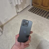 iphone 15 pro 128 gb + cover bianca