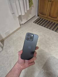 iphone 15 pro 128 gb + cover bianca