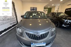 Lancia Ypsilon III 1.0 firefly hybrid Silver Plus 