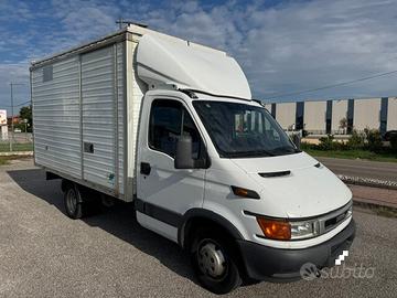Iveco-2.8 d