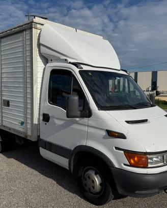 Iveco-2.8 d