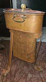 Antica caldaia in rame 