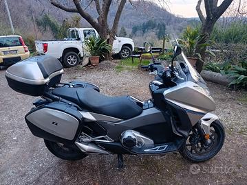Moto Honda integra S 750