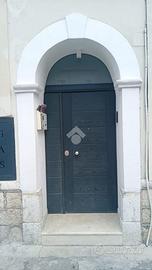 2 LOCALI A MONTESARCHIO