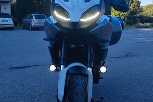 Moto BMW F 900 XR