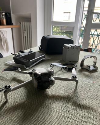 Drone DJI Mini 4 Pro  Bundle Battery