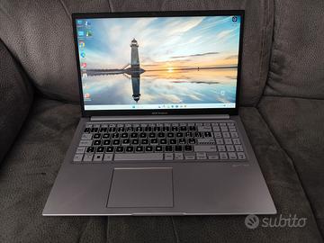 Not.ASUS Vivobook 15,6"_i3di12a_SSD512-8GB_FHD