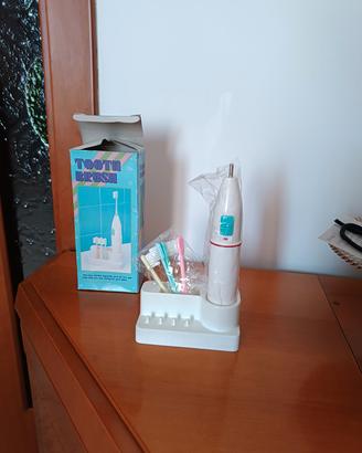 spazzolino da denti a batteria 