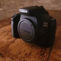 Canon eos 2000D