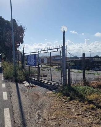 Immobile di 500 m² a Tarquinia