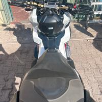 X adv 750 forse tris borse givi