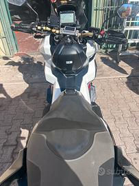 X adv 750 forse tris borse givi