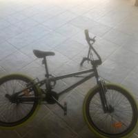 Bmx verde scuro