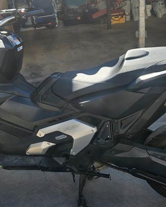 Honda X-ADV 750 2023