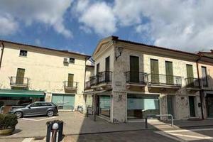 Immobile in asta di 362 m² con 4 locali a Camisano