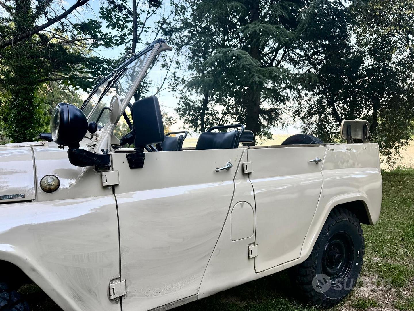 UAZ 469 1983 photo 2