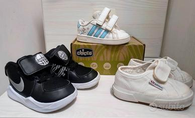 Scarpe Nike e Superga 22, Adidas 21 bambino