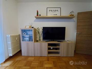 Mobile Ikea composto serie Besta