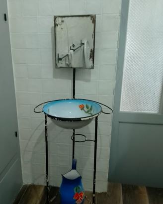 Lavabo antico