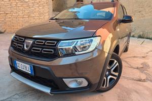 Dacia Sandero Stepway 1.5 Blue dCi 95CV 15th Anniv