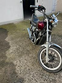 Honda vt 500