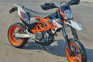 Ktm 690 SMC r