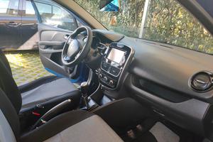 Incluso di passaggio a 6100€ Renault Clio a GP 