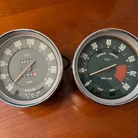 Alfa Romeo Giulia Nuova Super 1300 strumenti