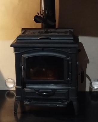 stufa a legna Nordica Extraflame Isetta con cerchi