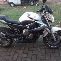 Yamaha xj6 
