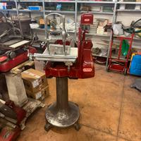 affetattrici e affettatrici Berkel da restaurare