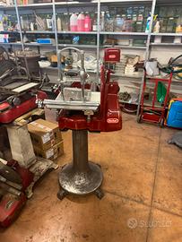 affetattrici e affettatrici Berkel da restaurare