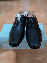 scarpa elegante TG44