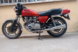 Suzuki GS550E