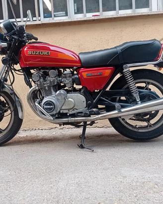 Suzuki GS550E