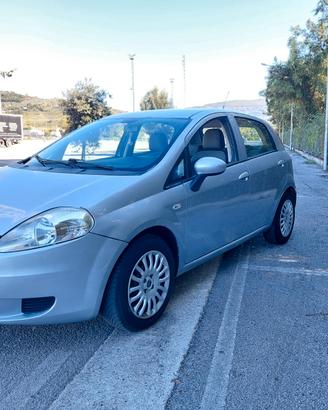 Fiat Grande Punto 1.3 MJT 75 CV 5 porte Dynamic