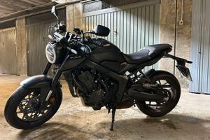Honda CB 650R - 2022 - 35kw