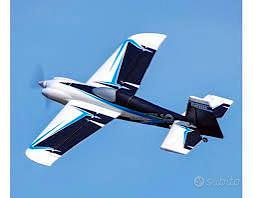 Aereo RC / Aeroplano radiocomandato Come Nuovo!