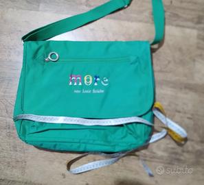 Borsa verde a tracolla