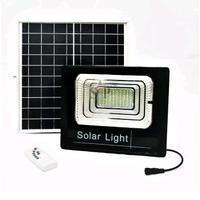 faro con pannello solare 100w