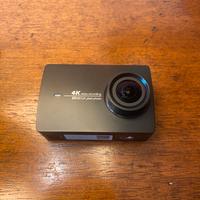 Yi Camera 4K - Action Cam con accessori