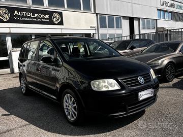 Volkswagen Touran 1.9 TDI 101CV 7 POSTI