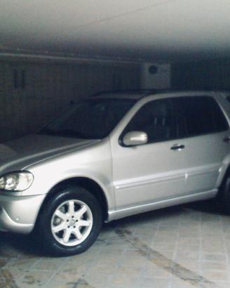 ML 270 CDI 2003