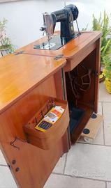 Macchina da cucire Singer 1956