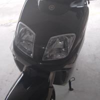 YAMAHA XC 300 VERSITY