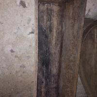 Vecchia tinozza o tino a vasca in legno di rovere