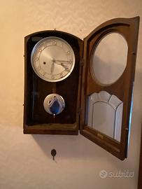 Pendola antica in legno