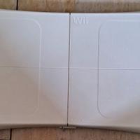 Wii Balance Board con gioco Wii Fit Plus