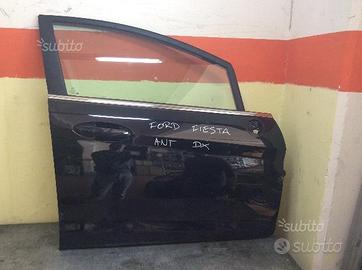 Sportello Ford Fiesta anteriore e posteriore