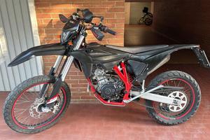 BETA — Moto da enduro/trail 125cc, 30.000 km